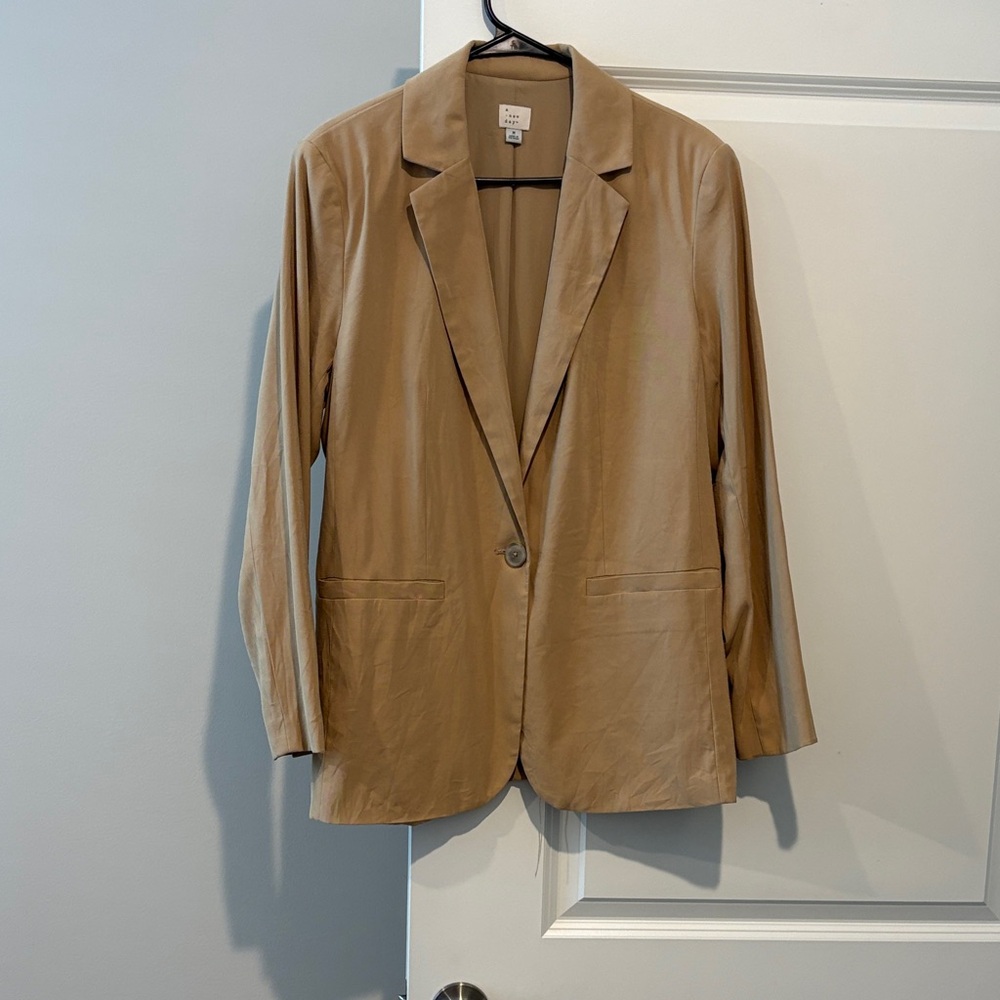 A New Day Tan Blazer - Picture 5 of 5